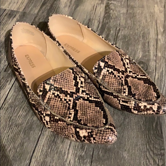 Express Shoes - Express Snakeprint Loafers
